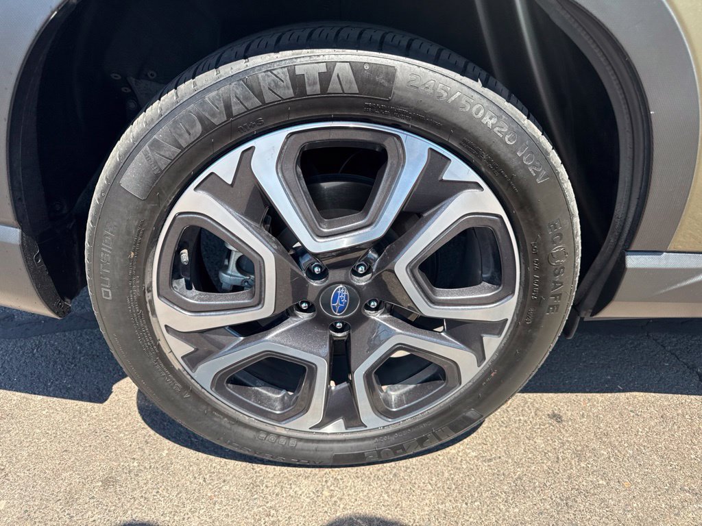 Certified 2023 Subaru Ascent Limited w/ Technology Package AWD/4WD image 9