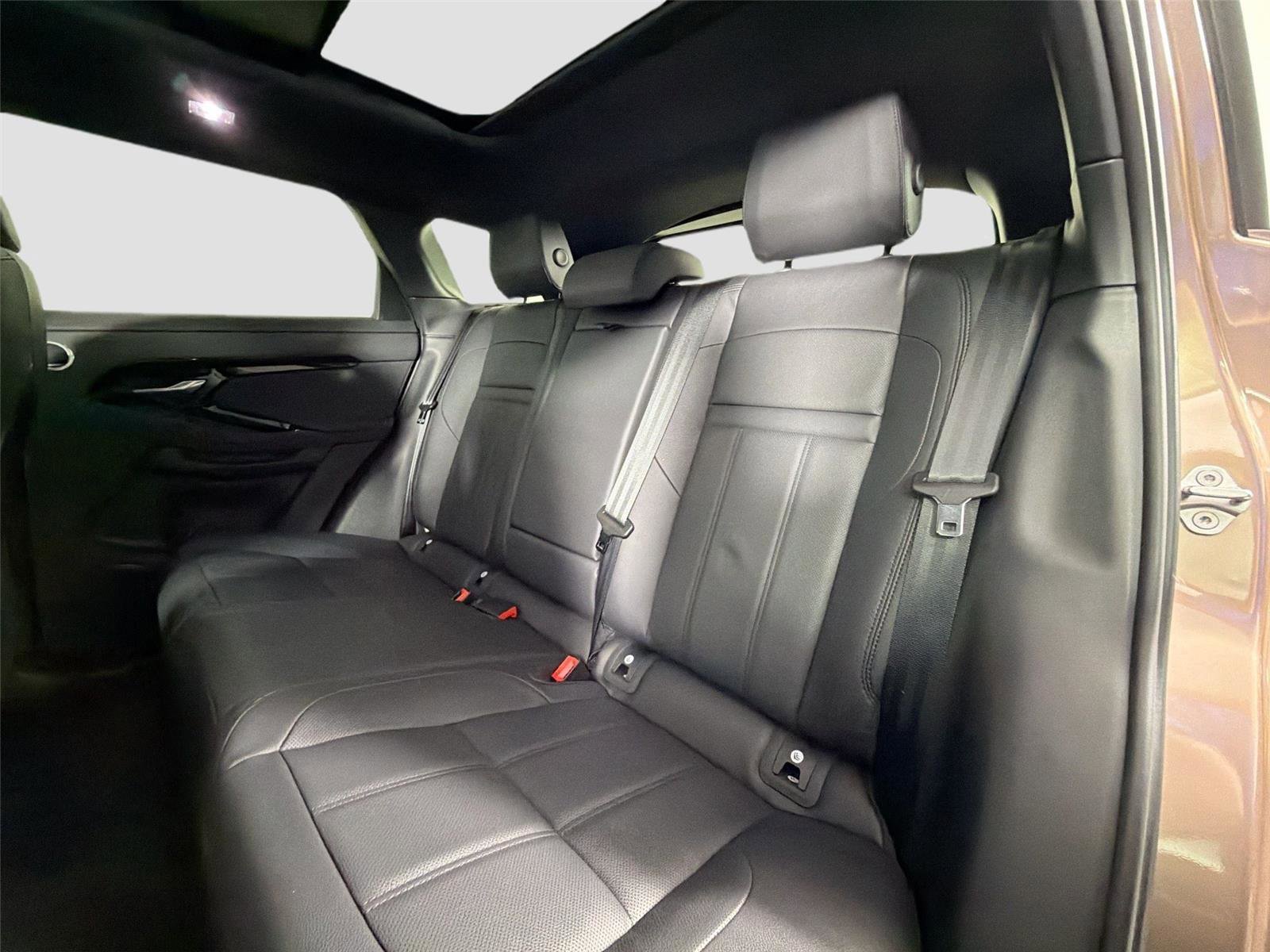 Certified 2025 Land Rover Range Rover Evoque S AWD/4WD image 25