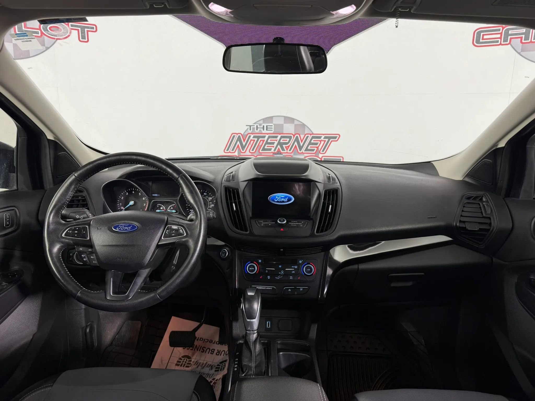 Used 2019 Ford Escape SE FWD image 11