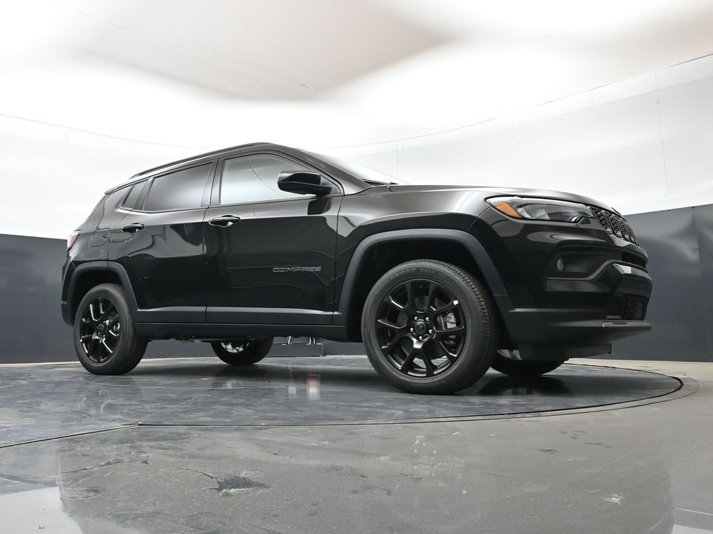 New 2026 Jeep Compass Latitude AWD/4WD image 43