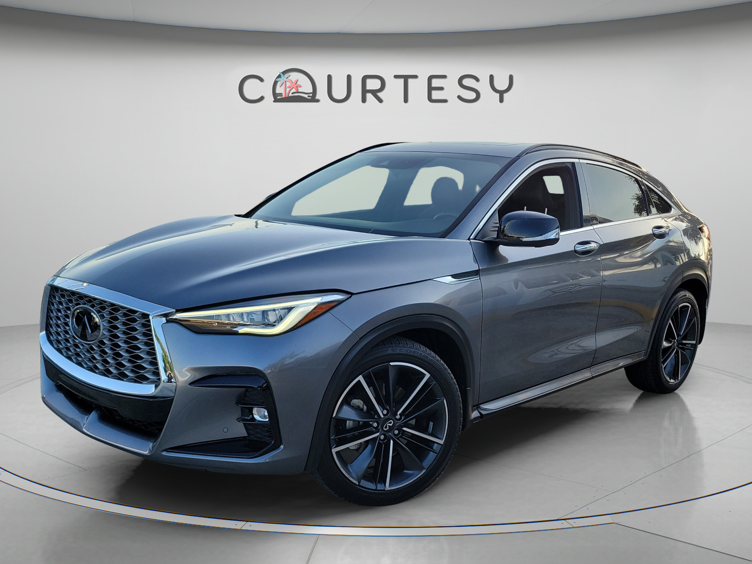 Used 2023 INFINITI QX55 Essential
