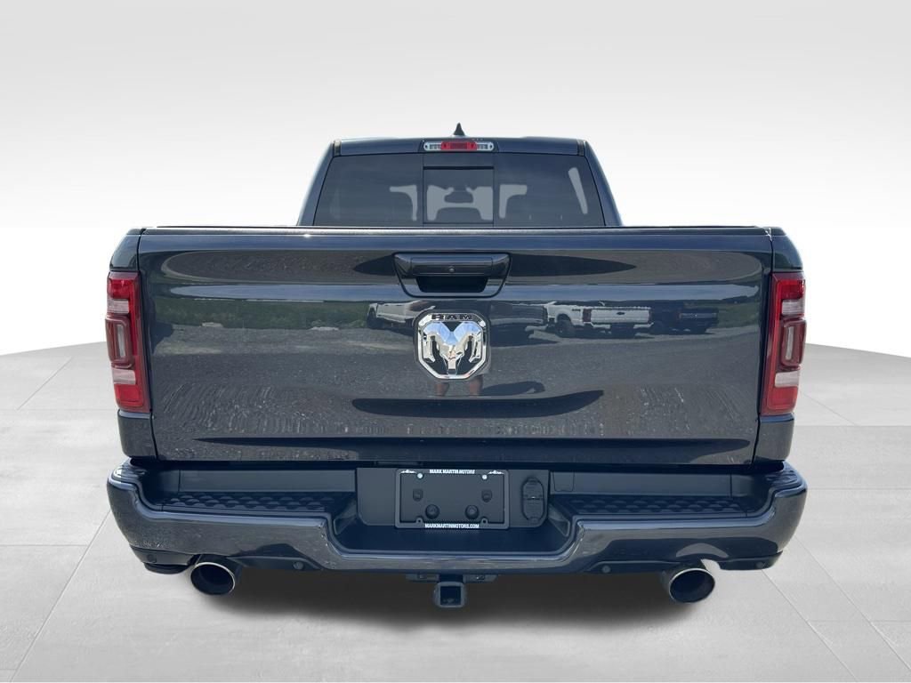 Used 2020 RAM 1500 Laramie w/ Sport Appearance Package AWD/4WD image 18