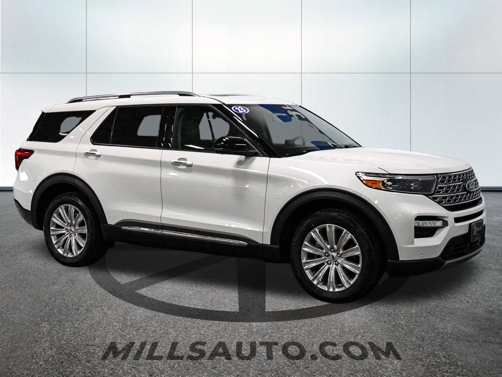 Certified 2023 Ford Explorer Limited w/ Limited Technology Package AWD/4WD image 10