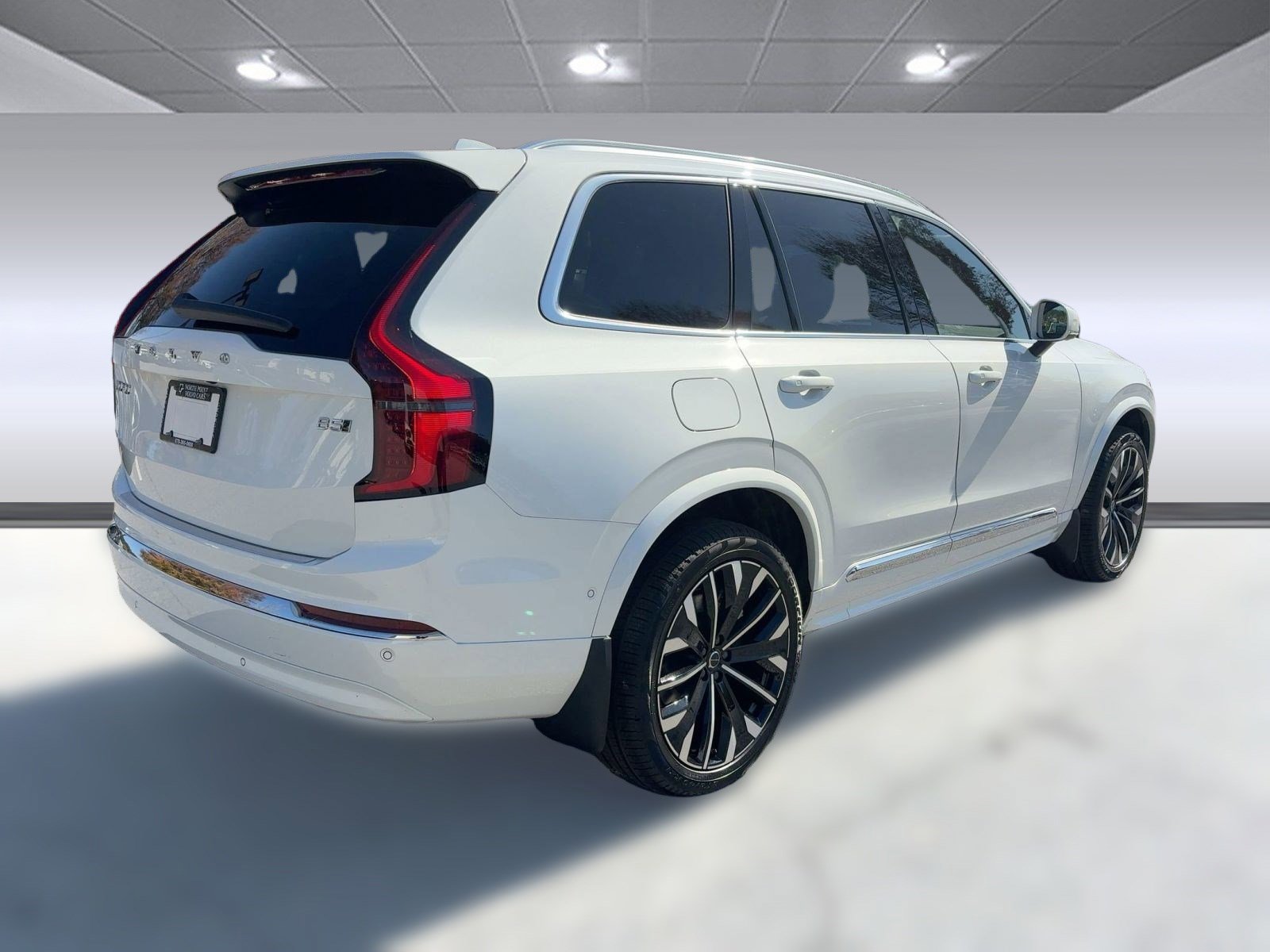 New 2026 Volvo XC90 B5 Plus image 9