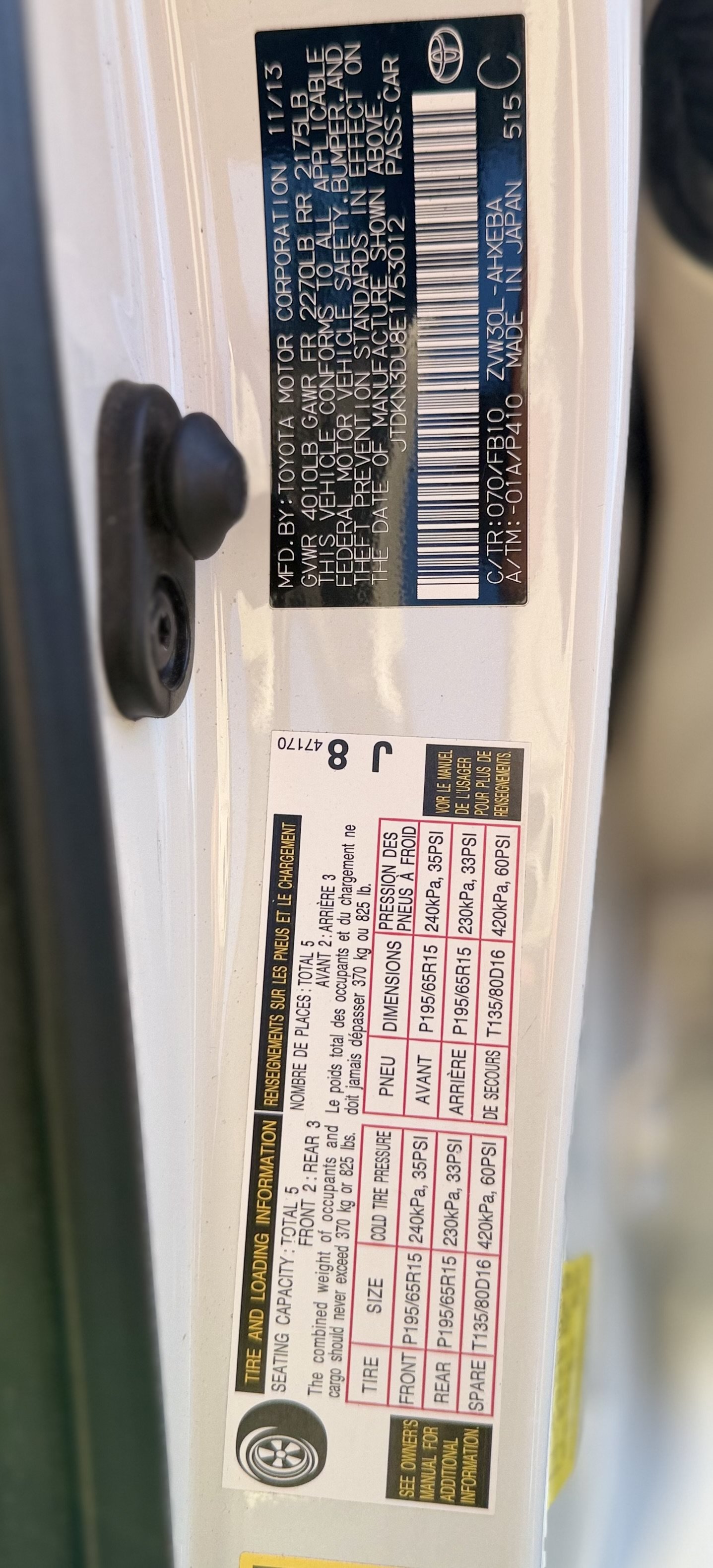 Used 2014 Toyota Prius Three FWD image 38