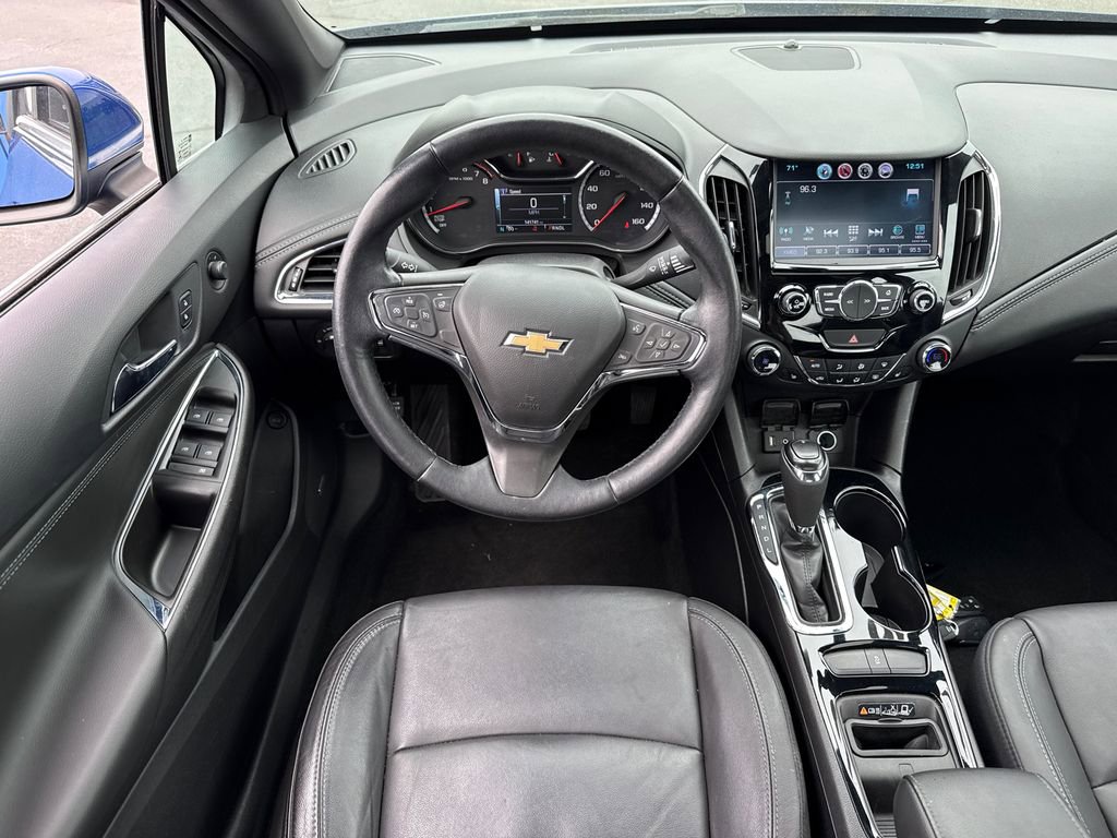 Used 2016 Chevrolet Cruze Premier FWD image 30