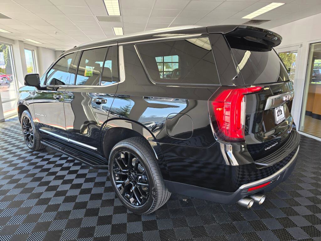 Used 2022 GMC Yukon Denali AWD/4WD image 5