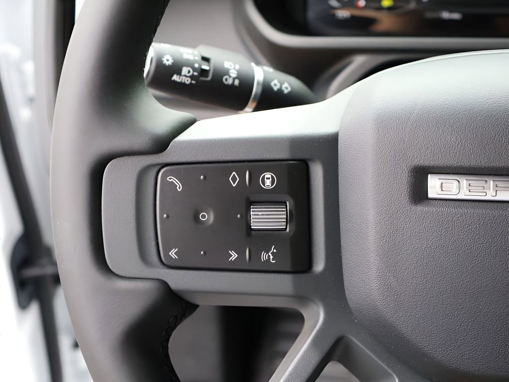 New 2026 Land Rover Defender 110 S AWD/4WD image 30
