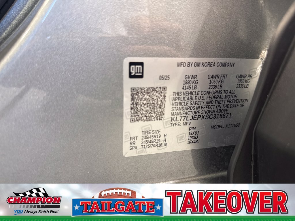 Used 2025 Chevrolet Trax RS w/ Sunroof Package FWD image 37