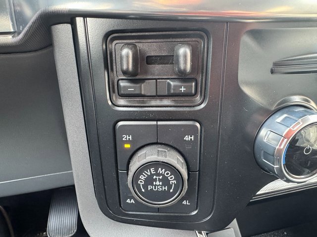 New 2025 Ford F150 Lariat w/ Equipment Group 501A Mid image 25