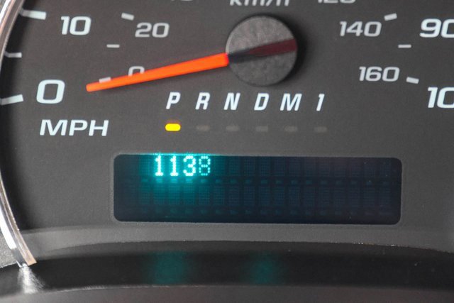 Used 2024 Chevrolet Express 2500 w/ Driver Convenience Package image 28