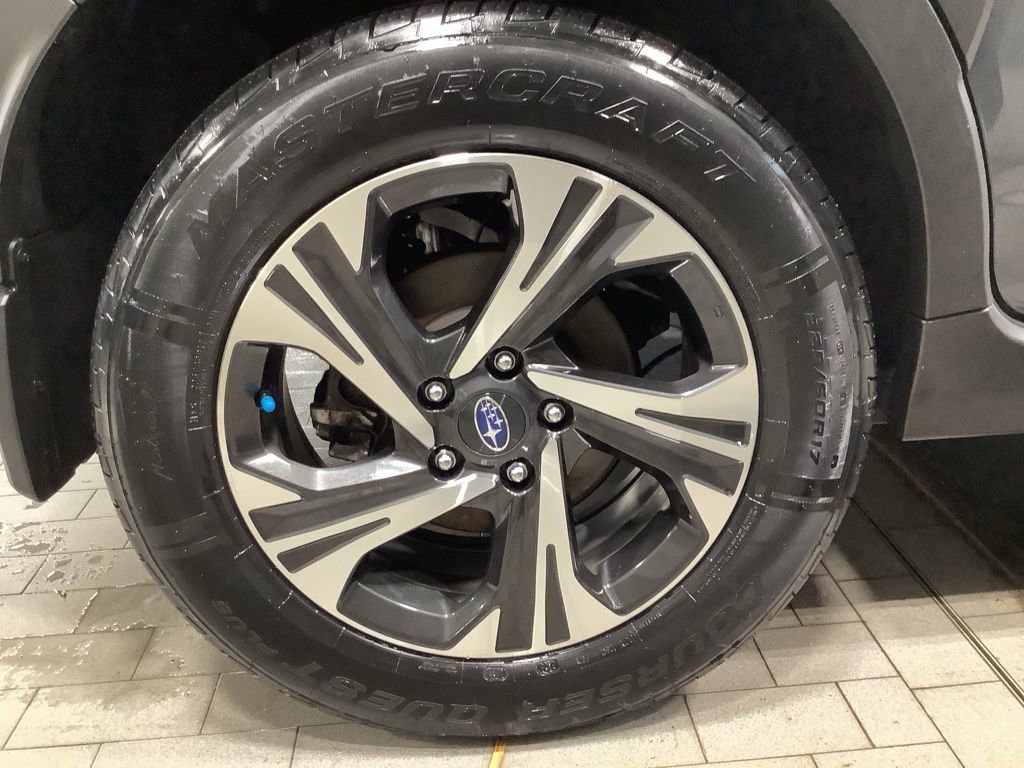 Used 2024 Subaru Crosstrek 2.0i Premium AWD/4WD image 21