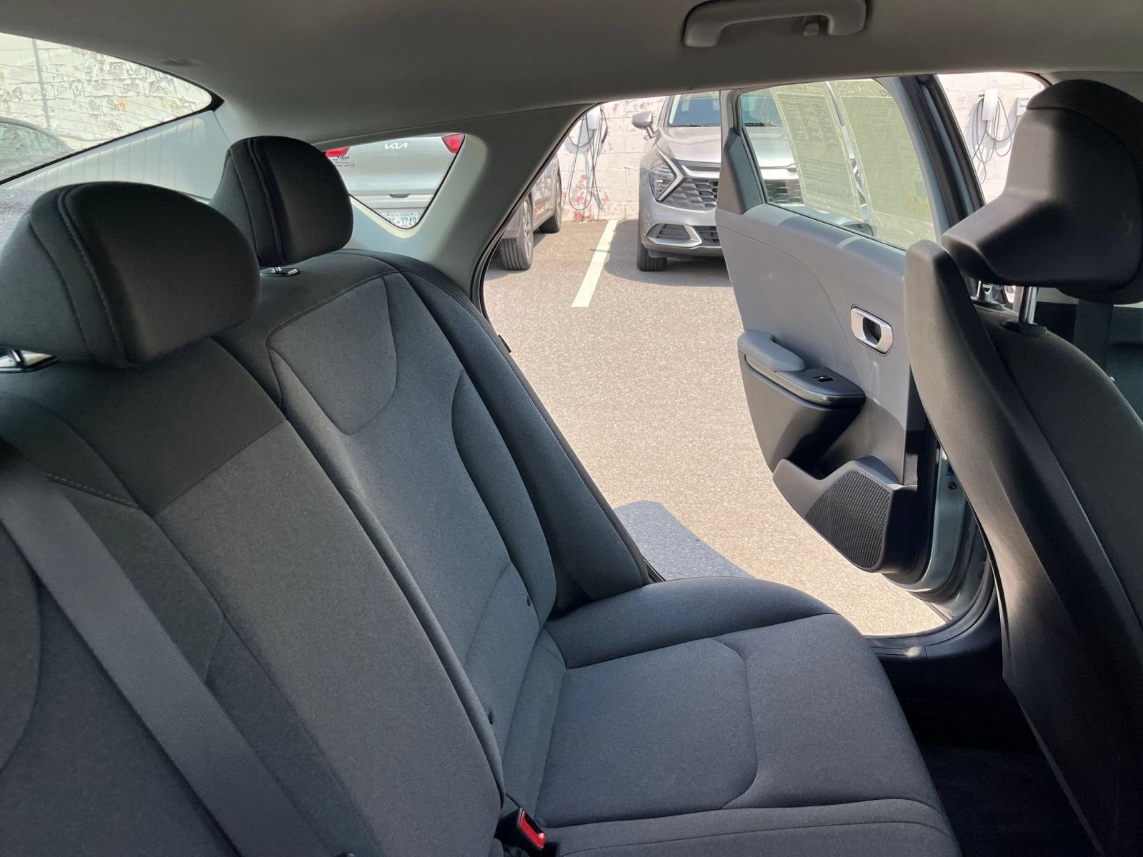 Used 2025 Kia K4 FWD image 37