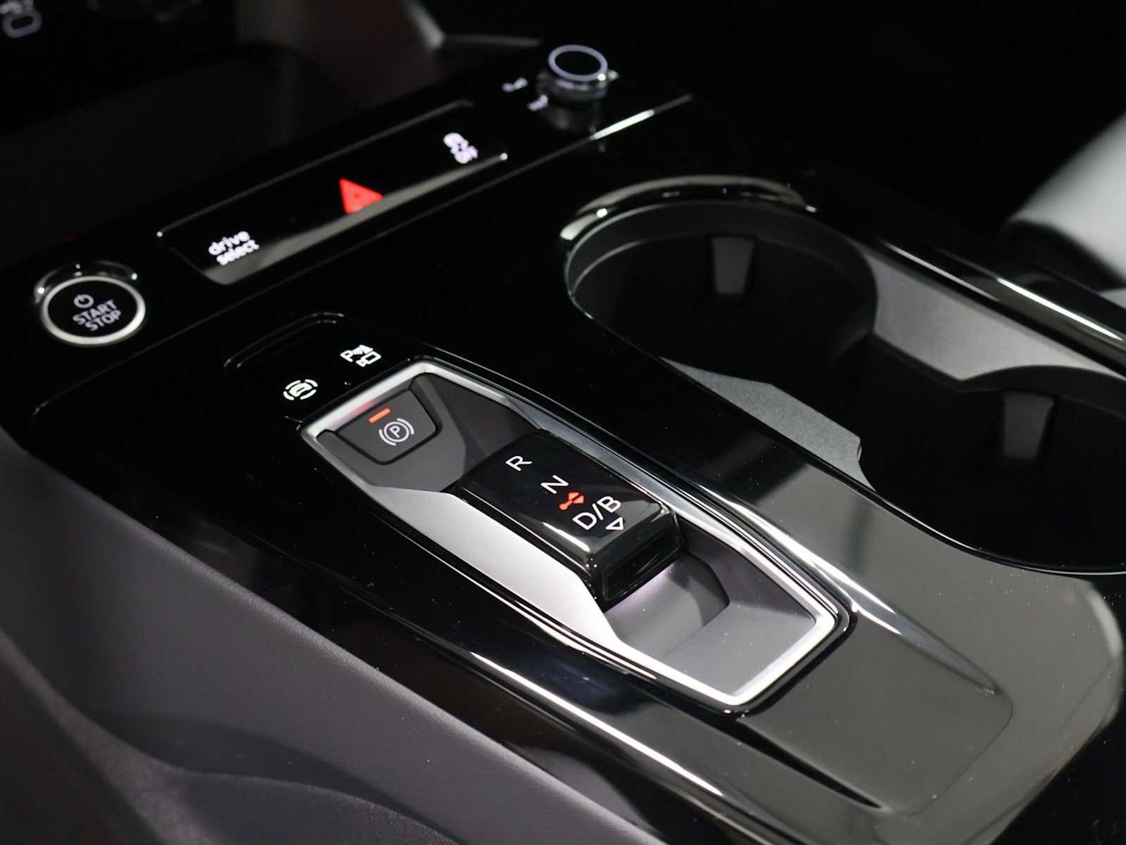 New 2027 Audi Q6 e-tron Premium Plus AWD/4WD image 27