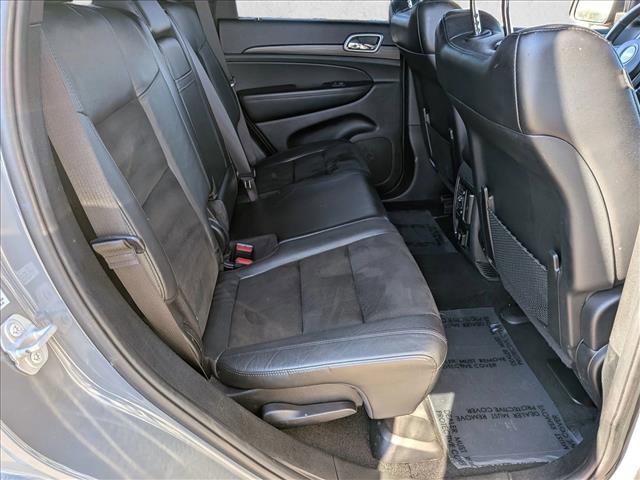 Used 2020 Jeep Grand Cherokee Altitude image 18