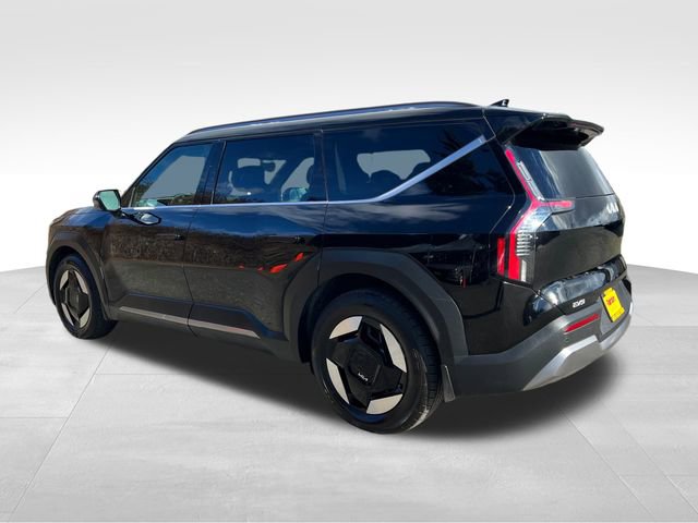 Used 2024 Kia EV9 Wind image 6
