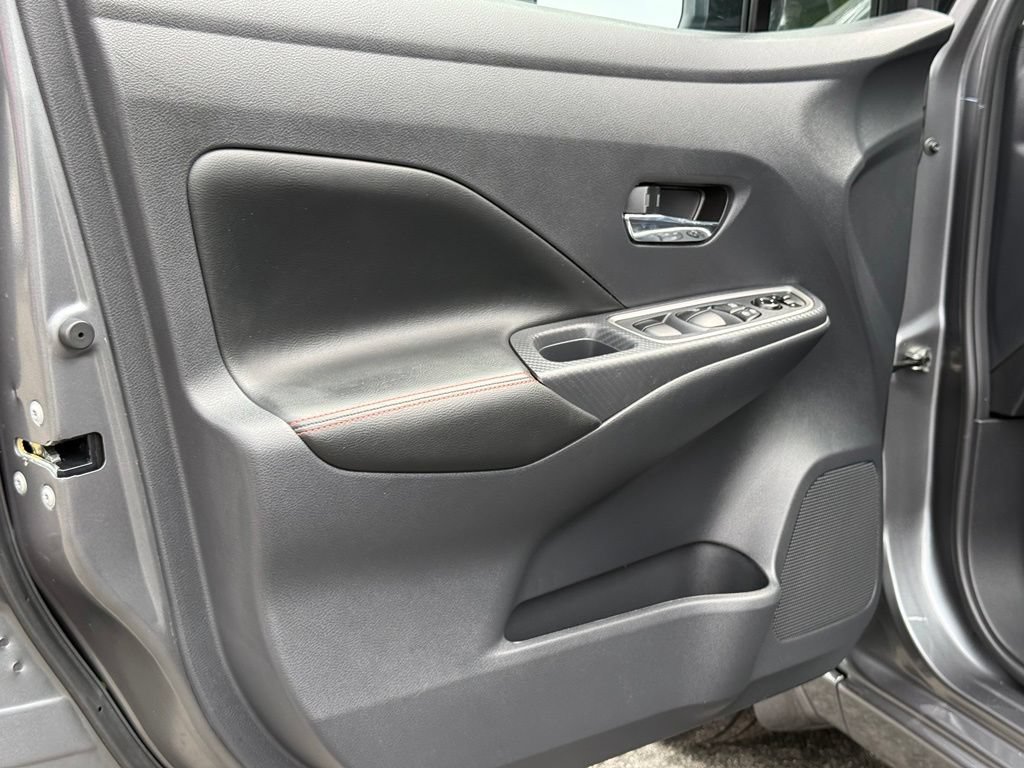 Certified 2025 Nissan Versa SR w/ Trunk Package FWD image 24