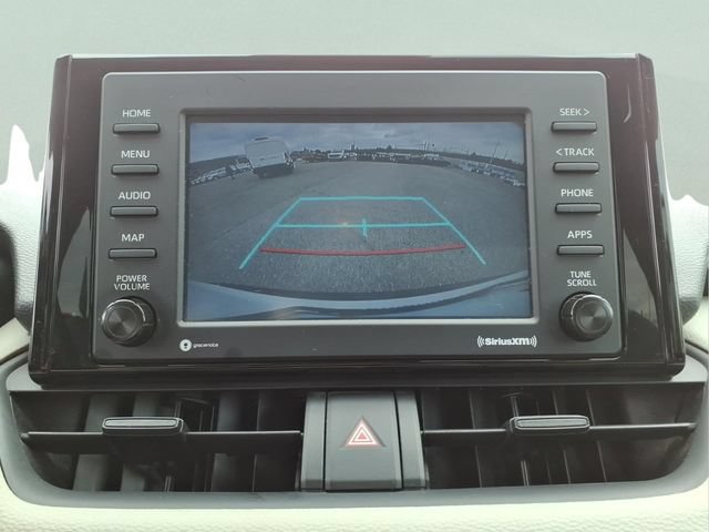Used 2021 Toyota RAV4 XLE AWD/4WD image 19