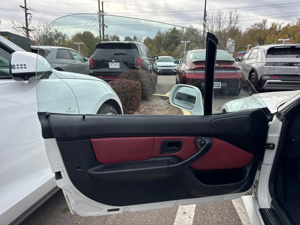 Used 2000 BMW Z3 2.8 image 26