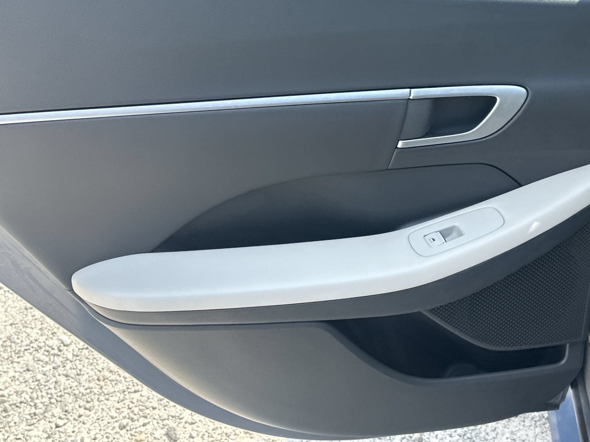Used 2025 Hyundai Sonata SEL FWD image 21