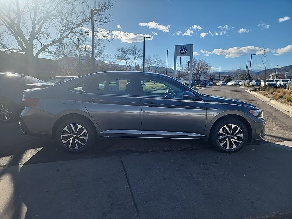 Certified 2023 Volkswagen Jetta S image 7