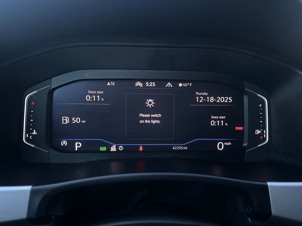 Used 2021 Volkswagen Atlas Cross Sport SEL Premium image 8