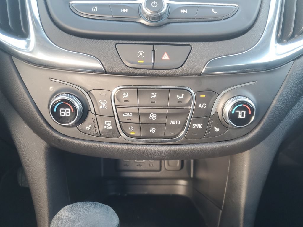 Used 2023 Chevrolet Equinox LT AWD/4WD image 30