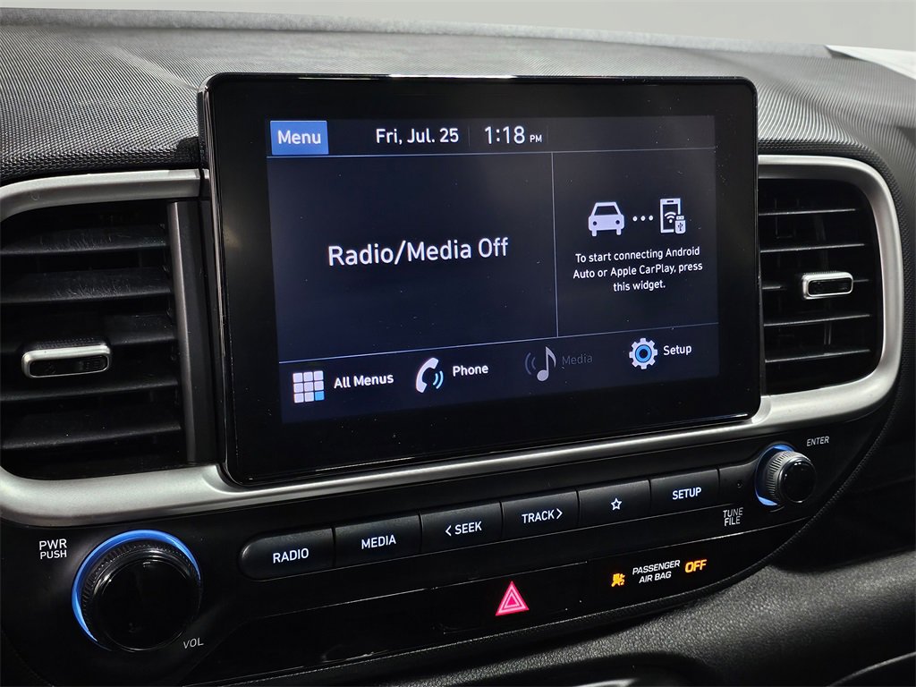 Used 2022 Hyundai Venue SEL image 28