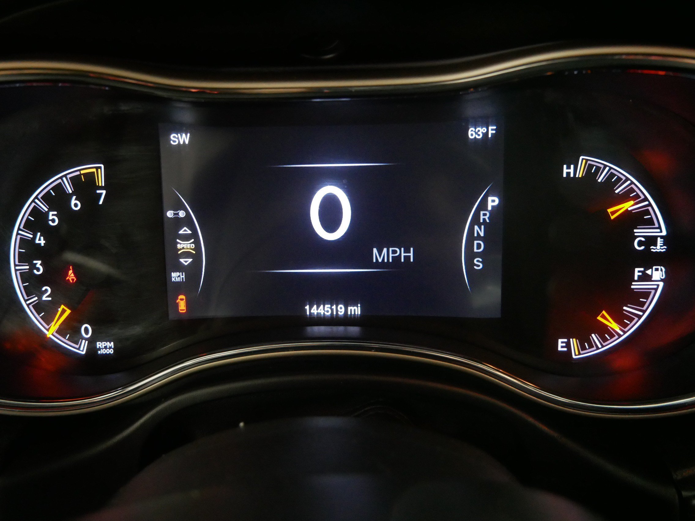 Used 2014 Jeep Grand Cherokee Limited w/ Luxury Group II AWD/4WD image 21