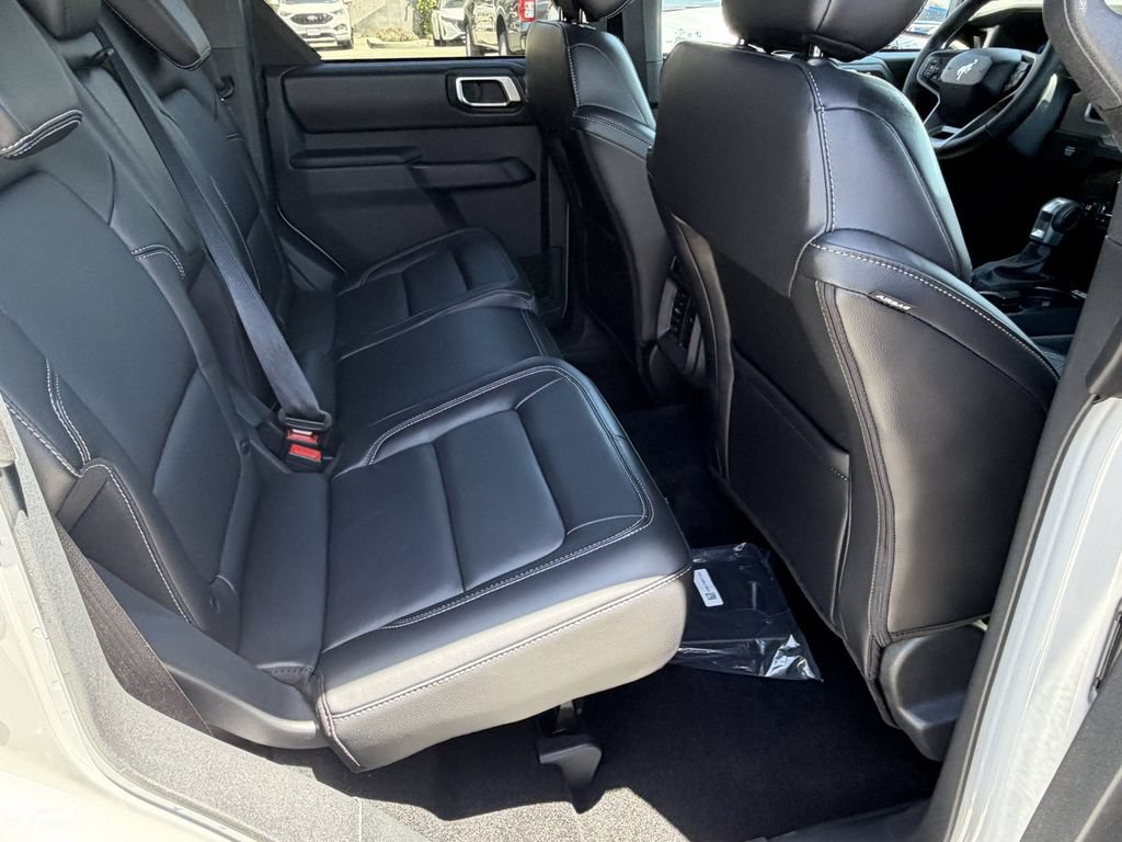New 2026 Ford Bronco Outer Banks AWD/4WD image 16