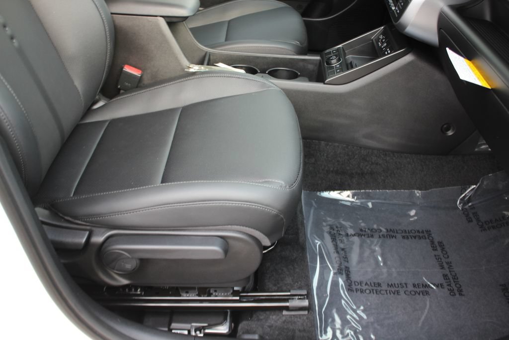 Used 2026 Hyundai Kona SEL Premium AWD/4WD image 33
