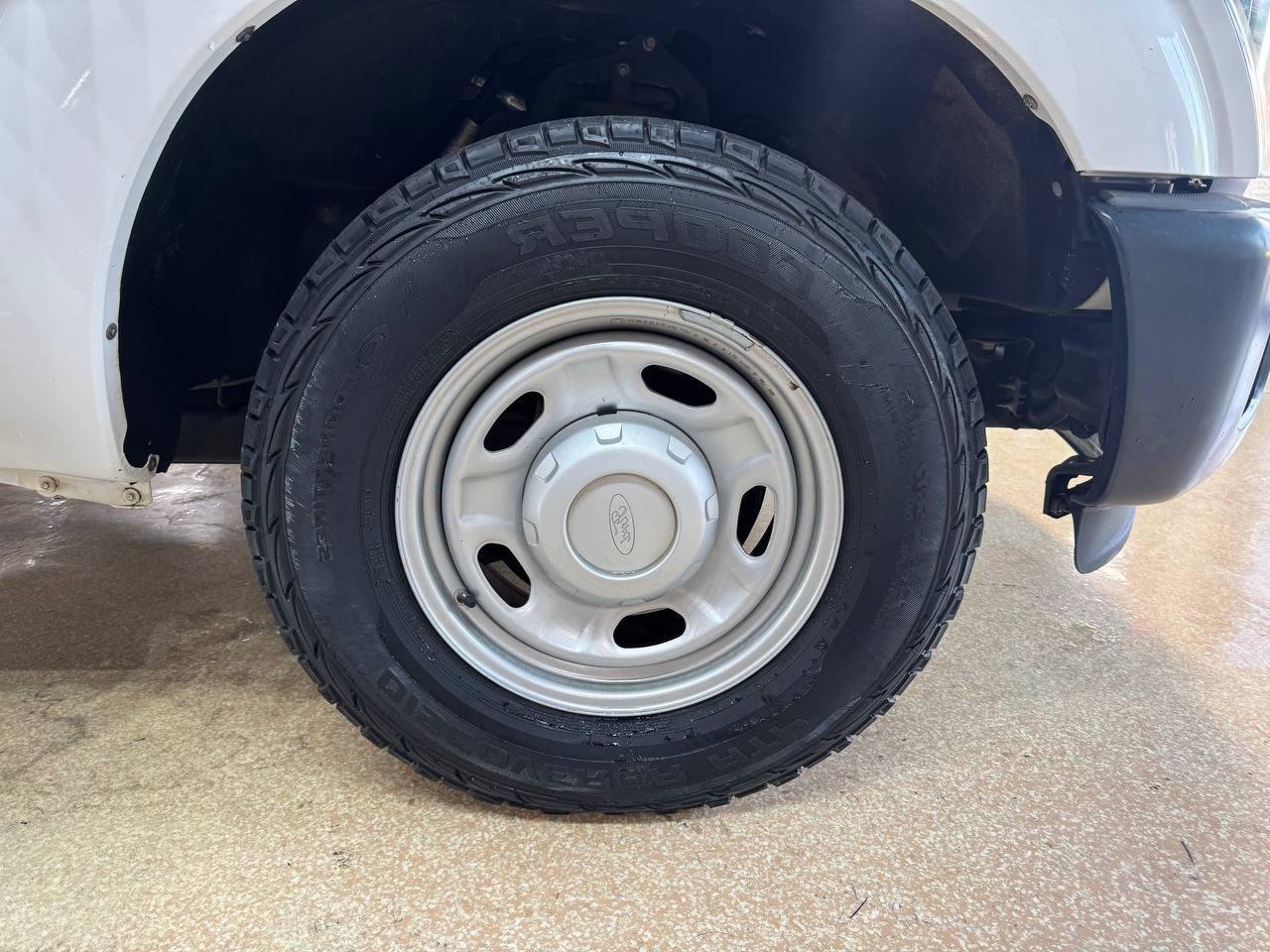 Used 2012 Ford F250 XL RWD image 32