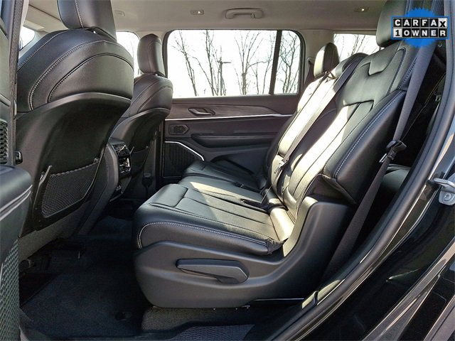 Used 2022 Jeep Grand Cherokee L Limited image 13