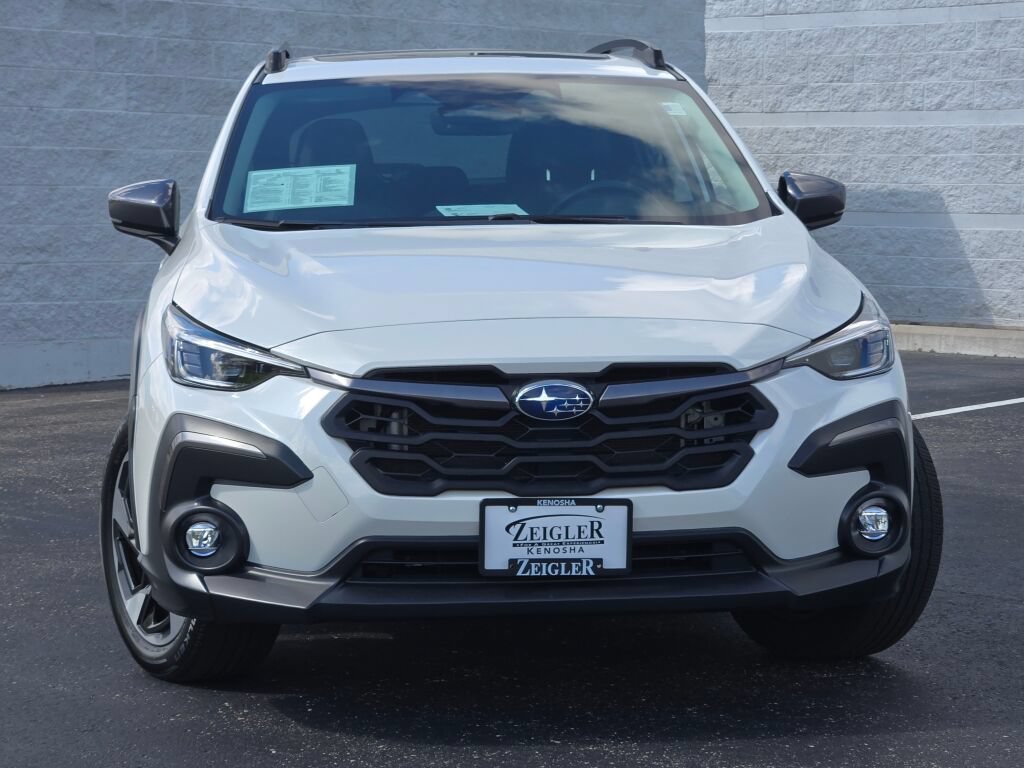 Certified 2024 Subaru Crosstrek 2.5i Limited w/ Crosstrek Mirror Package AWD/4WD image 3