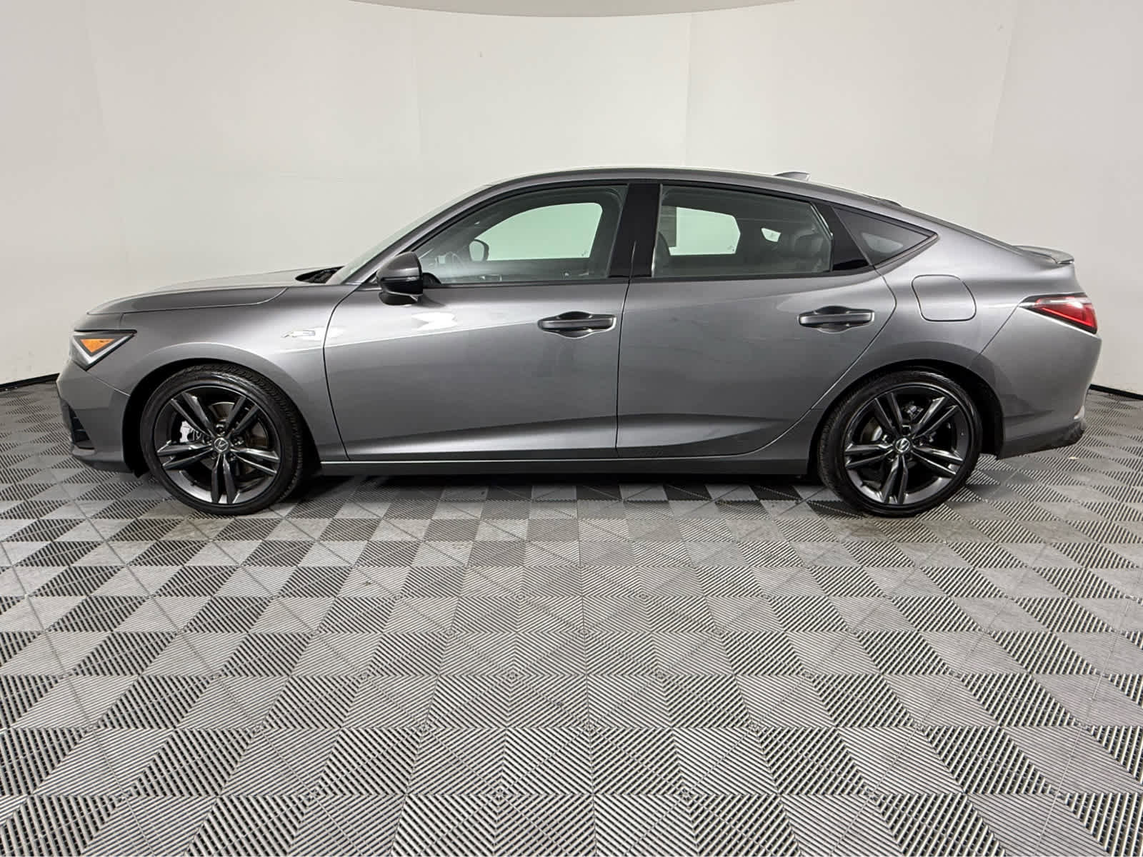 Used 2024 Acura Integra A-Spec image 6