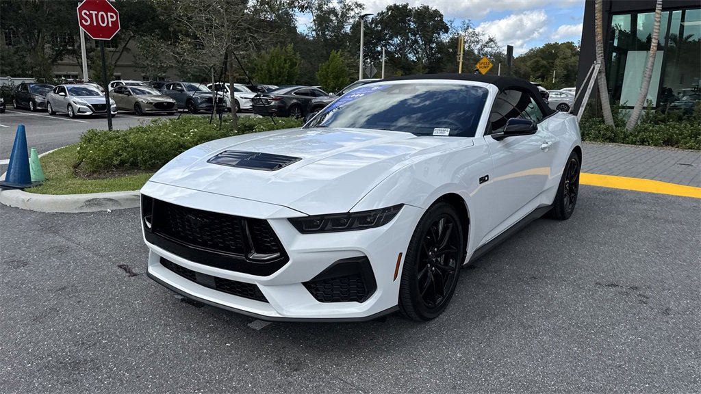 Used 2024 Ford Mustang GT Premium image 10