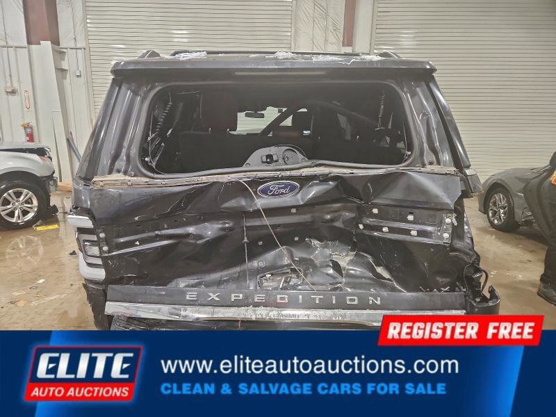 Used 2024 Ford Expedition Max Limited image 11