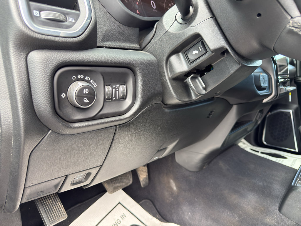 Certified 2026 RAM 2500 Laramie AWD/4WD image 10