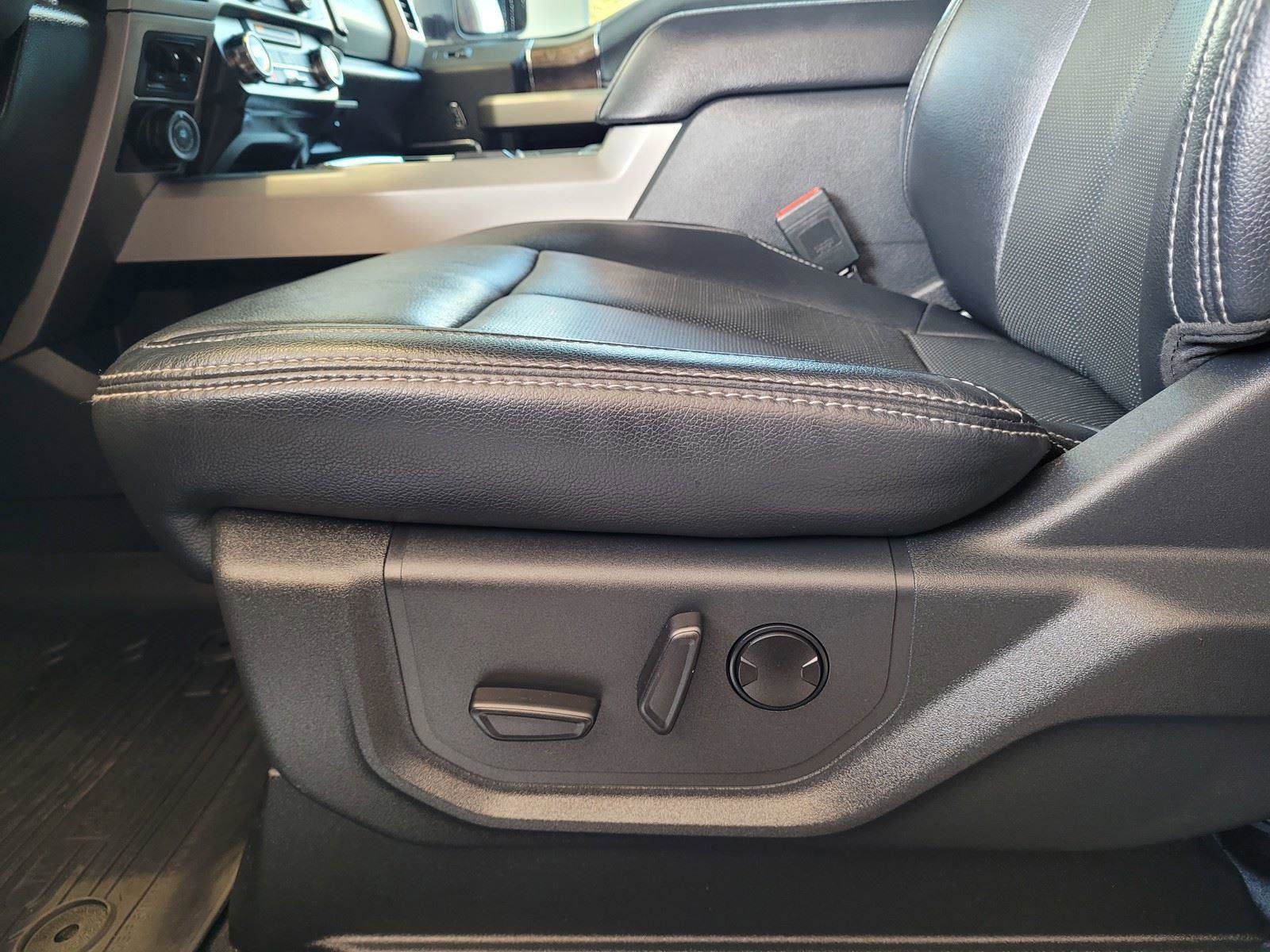 Used 2022 Ford F250 Lariat w/ Lariat Ultimate Package image 23