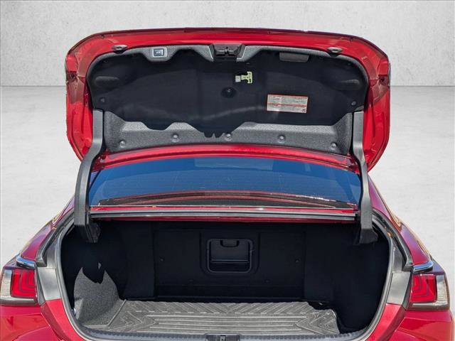 Used 2023 Lexus ES 300h Ultra Luxury w/ Accessory Package (Z2) image 6