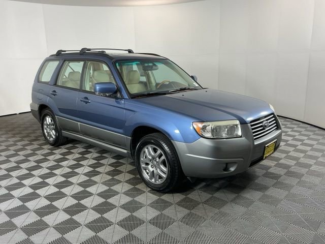 Used 2007 Subaru Forester 2.5X L.L. Bean image 3