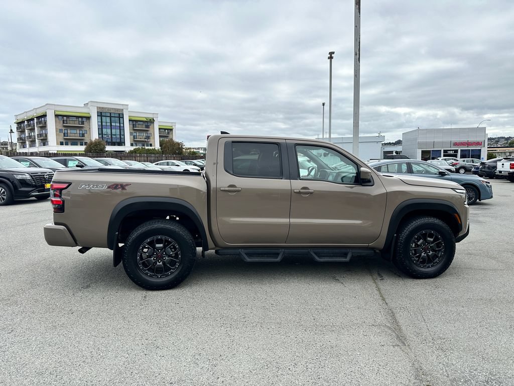 Used 2023 Nissan Frontier PRO-4X w/ Pro-4X Premium Package AWD/4WD image 13