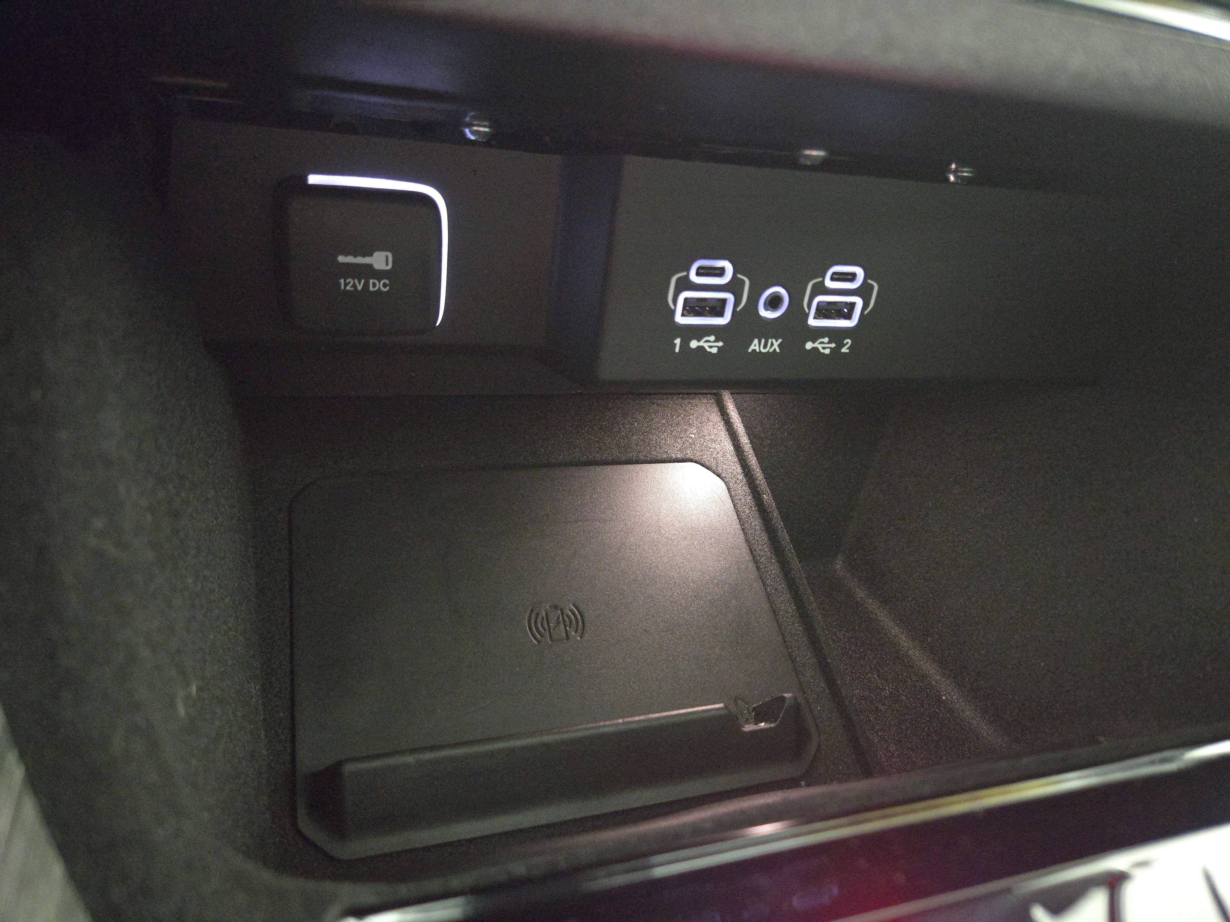 Used 2023 Jeep Wagoneer L Series II w/ Premium Group I image 30