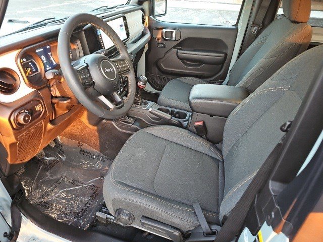 Used 2024 Jeep Wrangler Sport S image 16