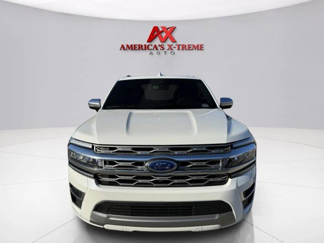 Used 2024 Ford Expedition Platinum image 9