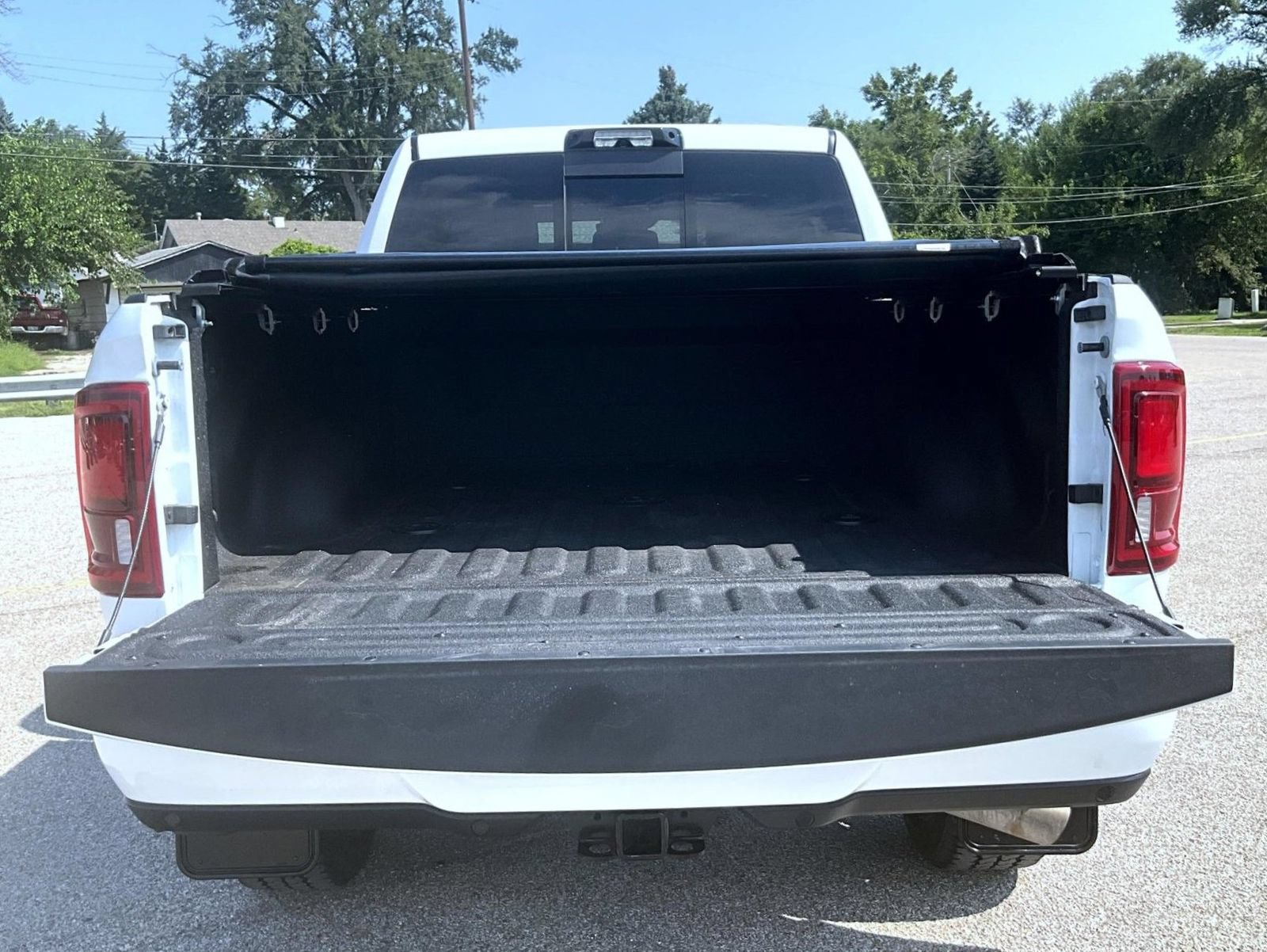 Used 2025 RAM 3500 Laramie w/ Night Edition AWD/4WD image 10