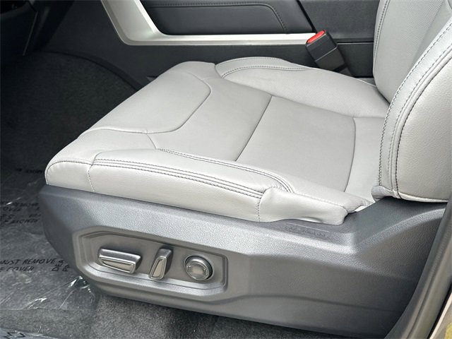 New 2026 Toyota Tundra Limited image 17