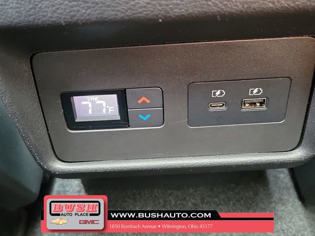 Used 2022 Nissan Rogue SL w/ SL Premium Package image 10