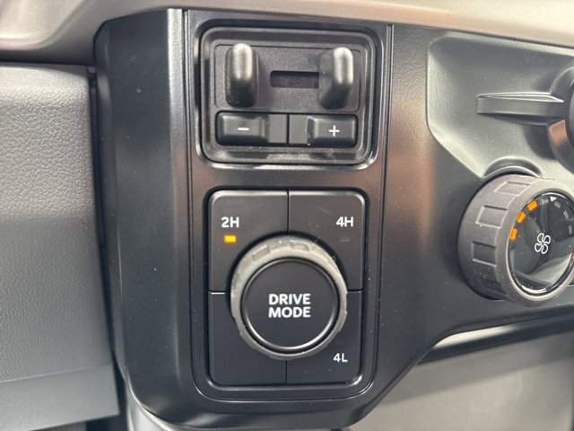 New 2026 Ford F250 XLT w/ XLT Premium Package image 24