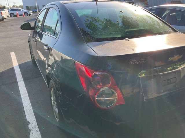 Used 2014 Chevrolet Sonic LT FWD image 8